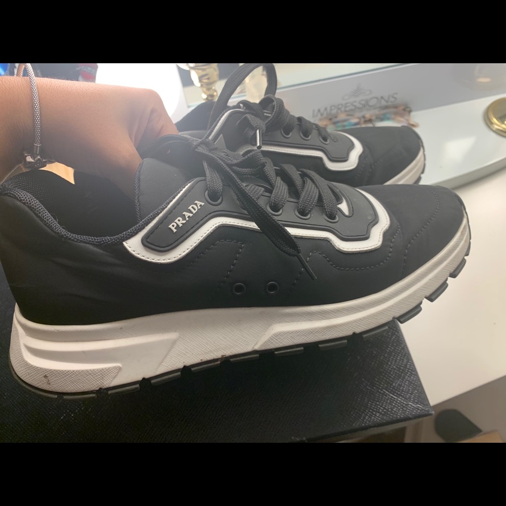 MEN PRADA SNEAKERS